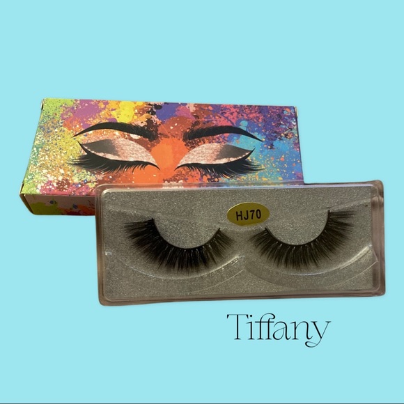 Lashes - Picture 1 of 1